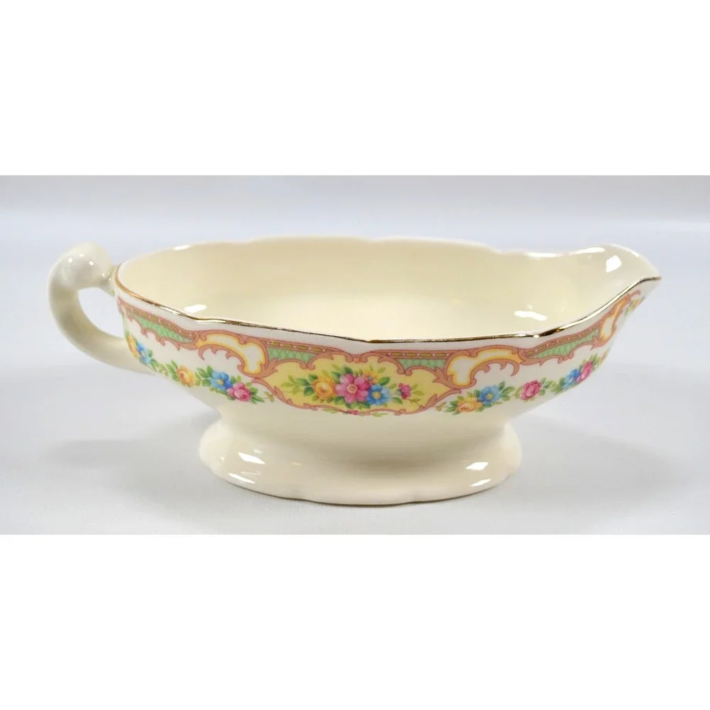 Mount Clemens Mildred‎ Floral Pattern Gold Trimmed Gravy Boat 1930s Vintage